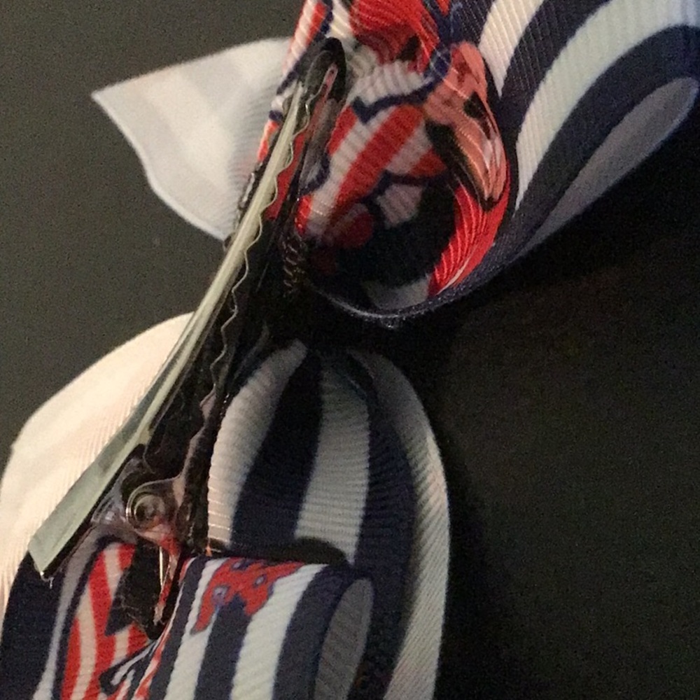 Handmade Minnie Mouse Cruise Ship Hair Bow - Picture 8 of 9
